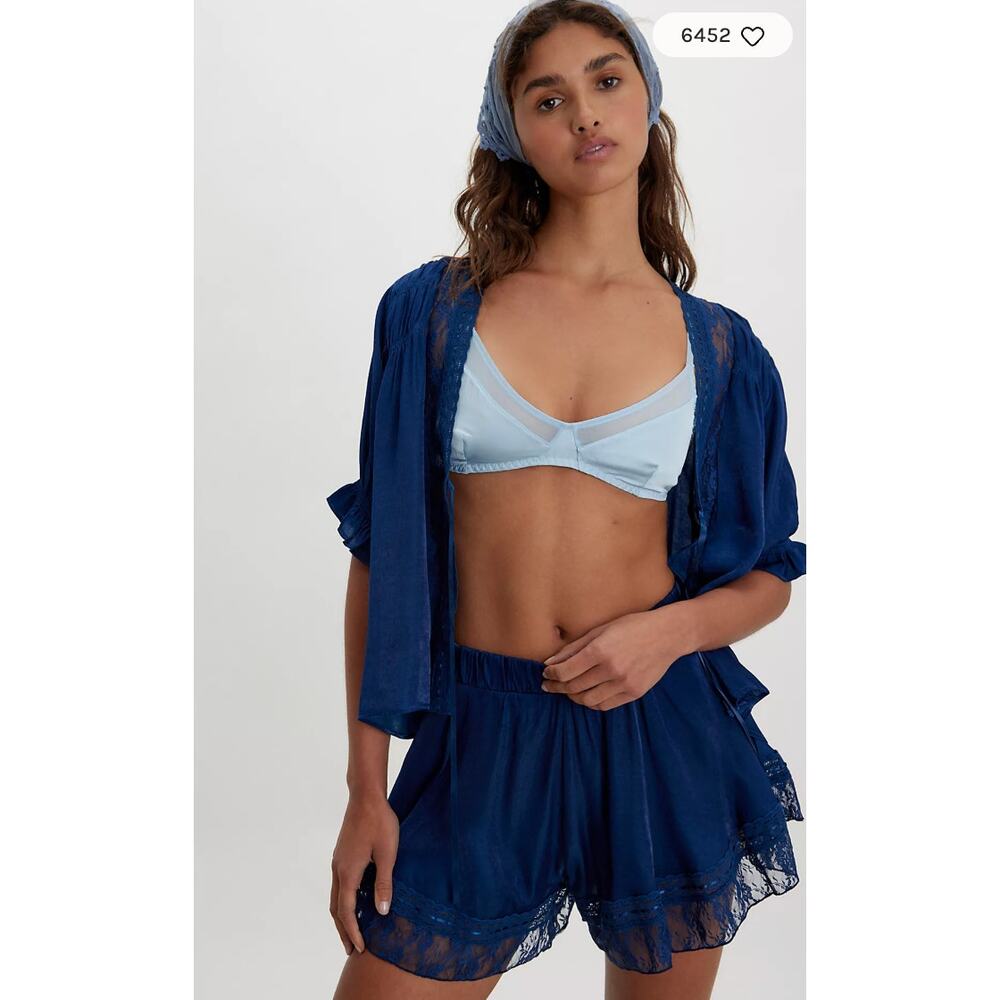 M Free People Intimately Navy Blue Lace Morning Breeze Lounge Shorts NWT